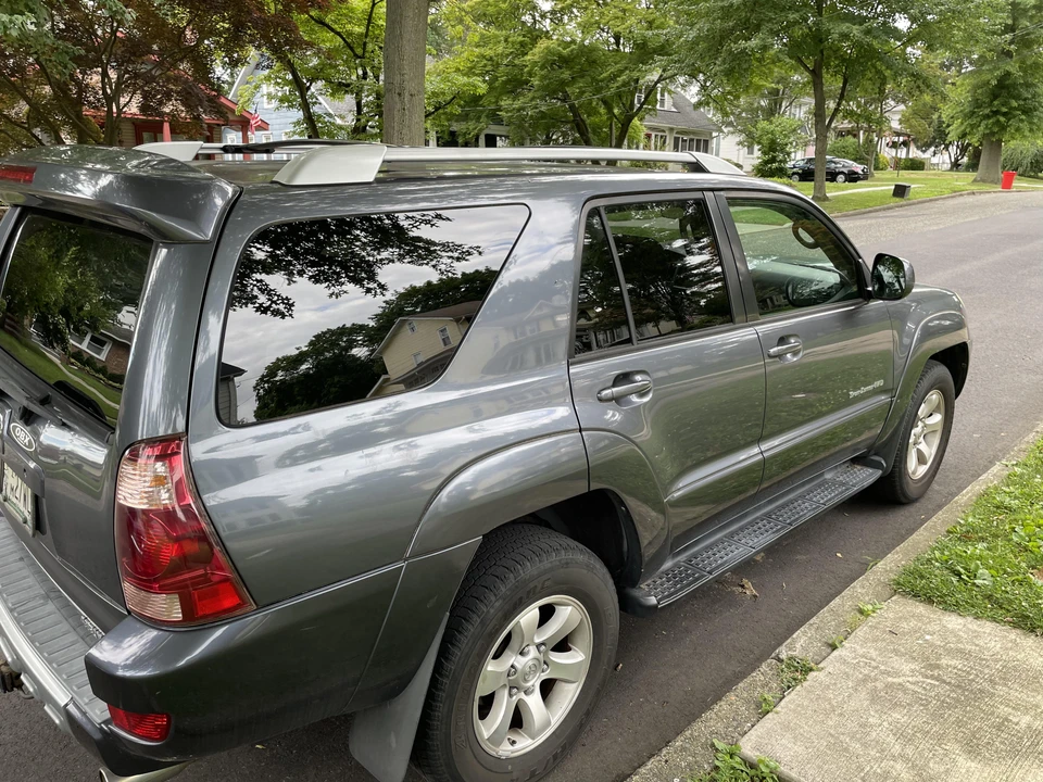 2005 Toyota 4Runner 4th Gen - Image 10 of 31