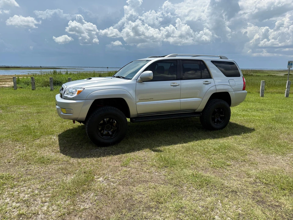 2005 Toyota 4Runner 4th Gen - Image 7 of 31