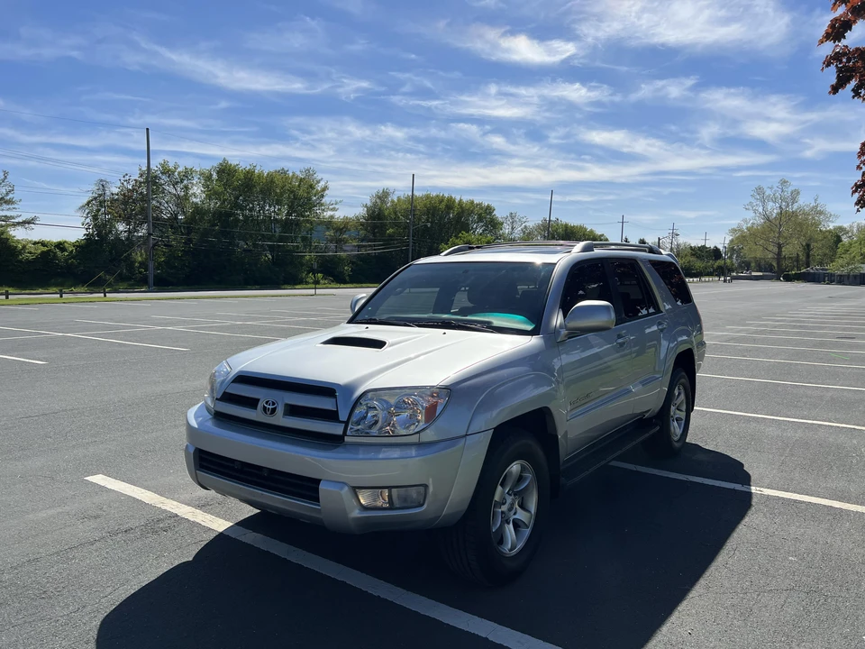 2005 Toyota 4Runner 4th Gen - Image 8 of 31