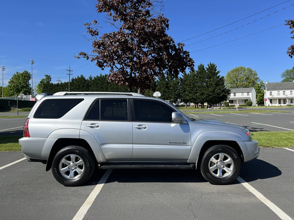 2005 Toyota 4Runner 4th Gen - Image 13 of 31