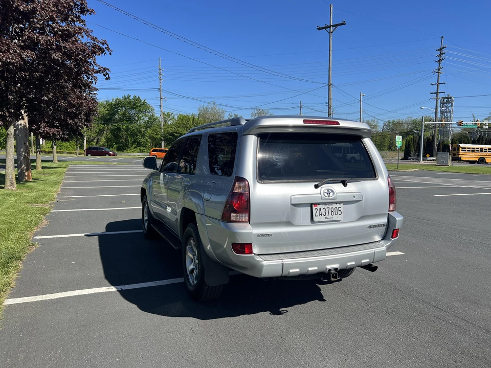 2005 Toyota 4Runner 4th Gen - Image 12 of 31