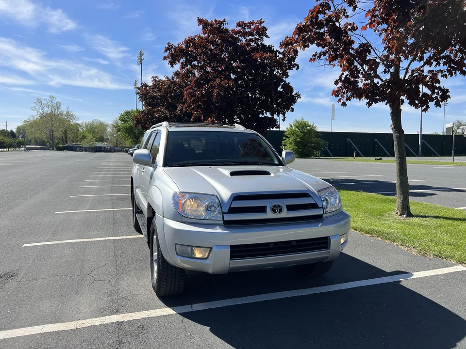 2005 Toyota 4Runner 4th Gen - Image 16 of 31