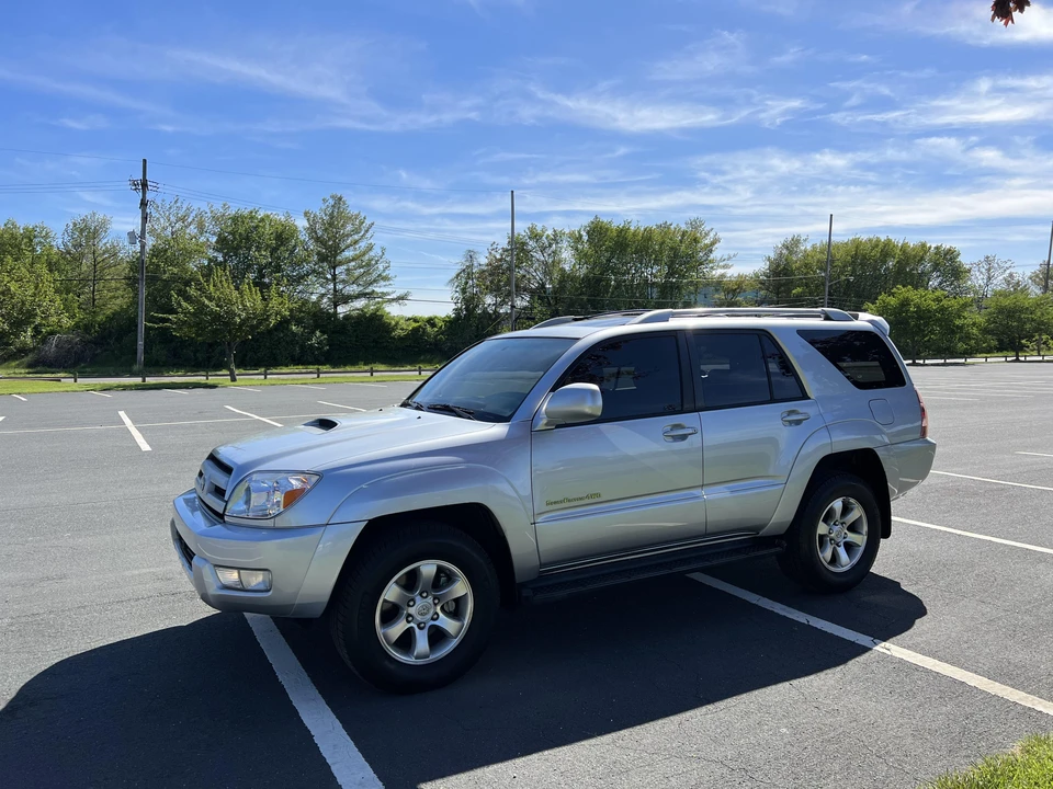 2005 Toyota 4Runner 4th Gen - Image 10 of 31