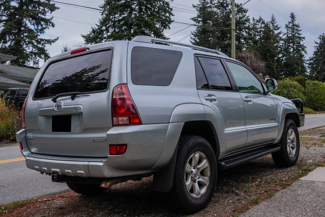 2005 Toyota 4Runner 4th Gen - Image 2 of 23