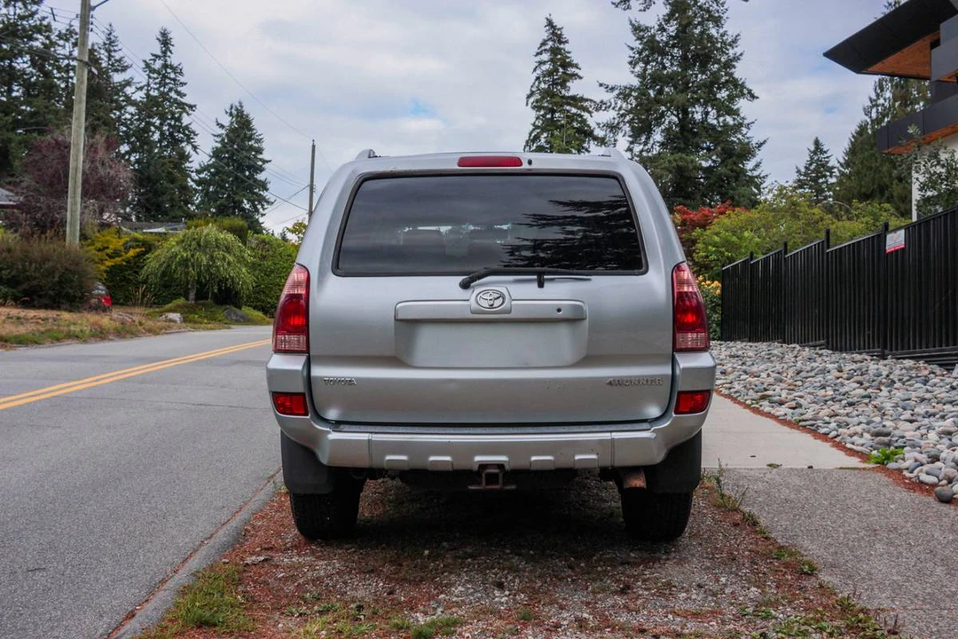 2005 Toyota 4Runner 4th Gen - Image 3 of 23
