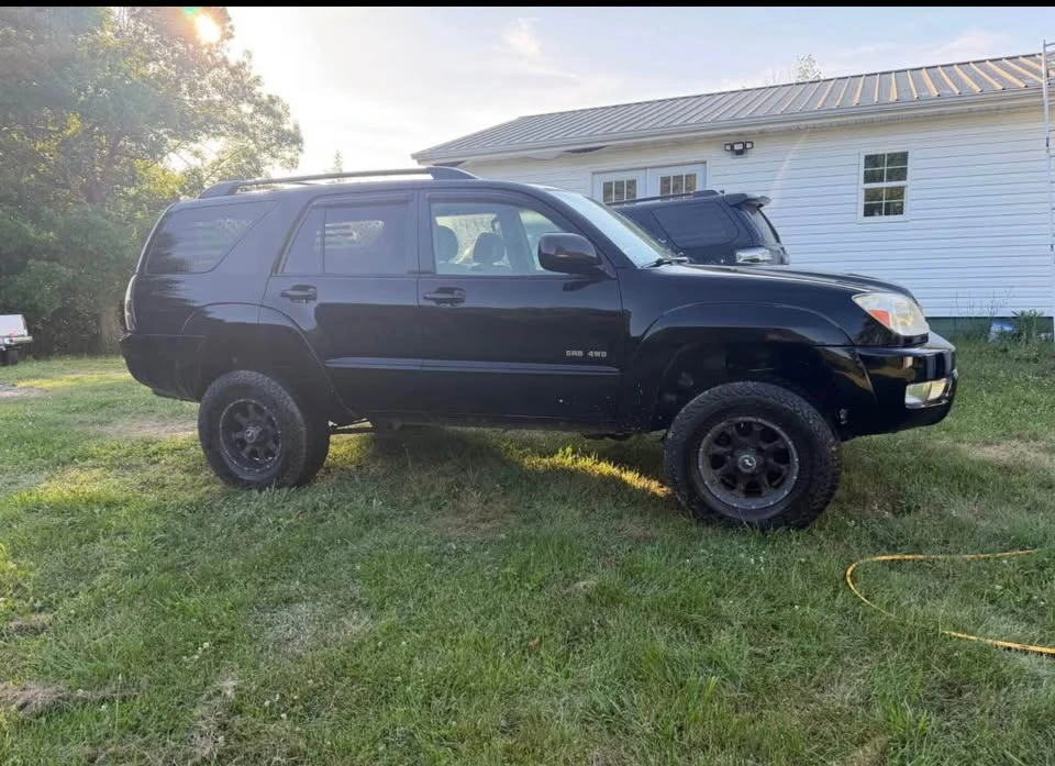 2005 Toyota 4Runner 4th Gen - Image 2 of 4