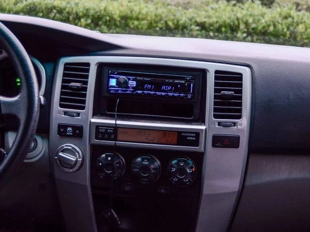 2005 Toyota 4Runner 4th Gen - Image 18 of 21