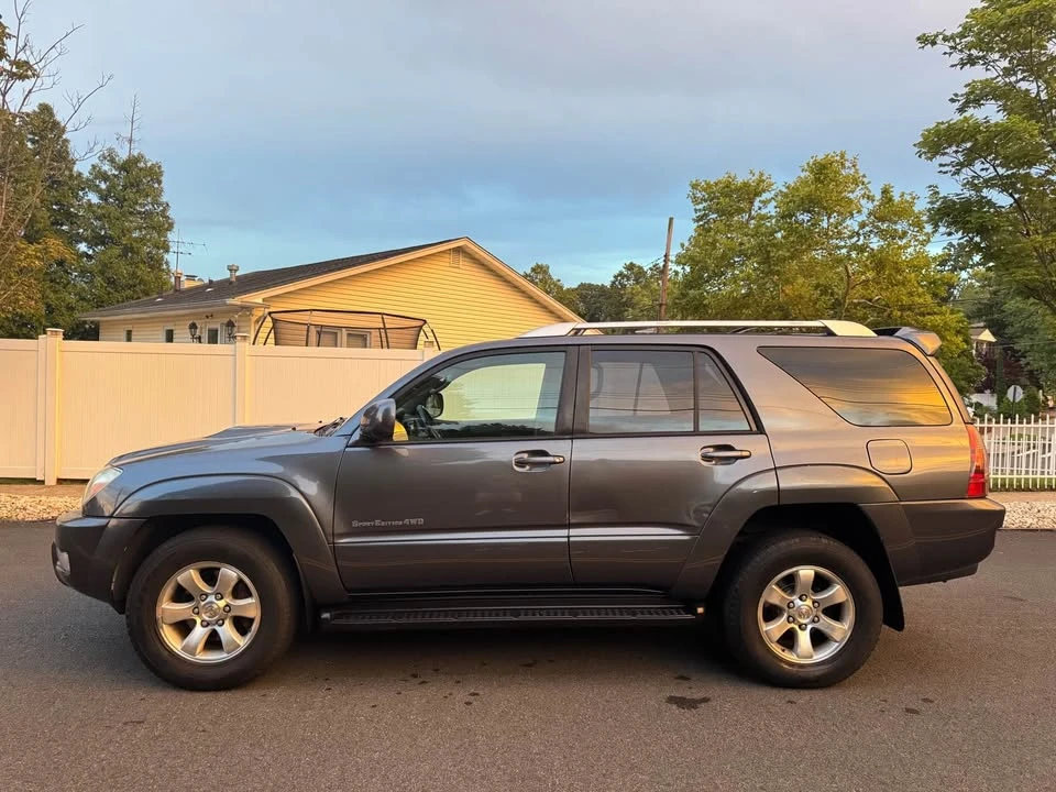 2005 Toyota 4Runner 4th Gen - Image 2 of 14