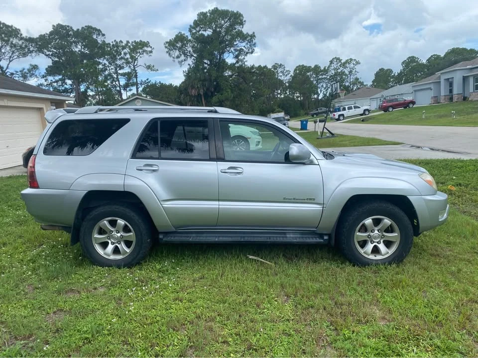 2005 Toyota 4Runner 4th Gen - Image 3 of 12