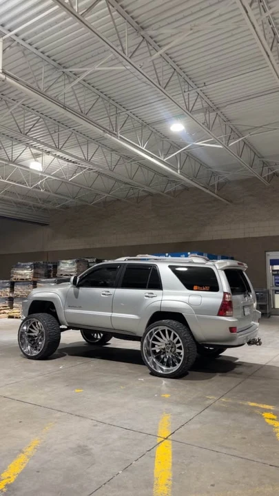 2005 Toyota 4Runner 4th Gen - Image 5 of 5