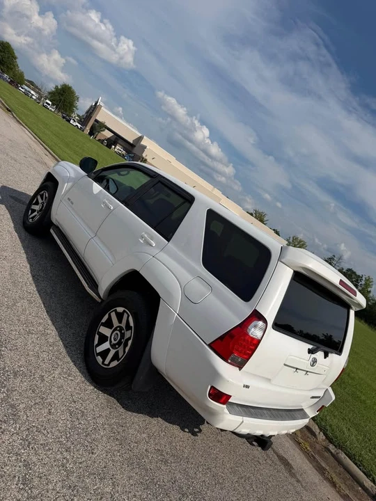 2005 Toyota 4Runner 4th Gen - Image 3 of 12