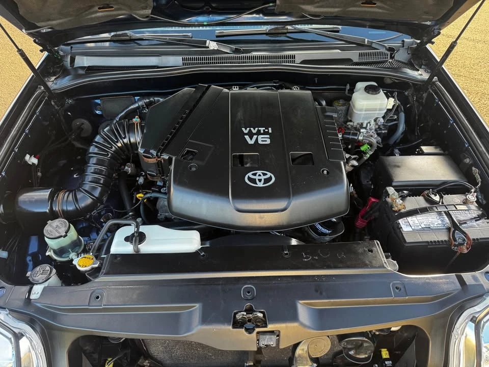 2005 Toyota 4Runner 4th Gen - Image 14 of 17