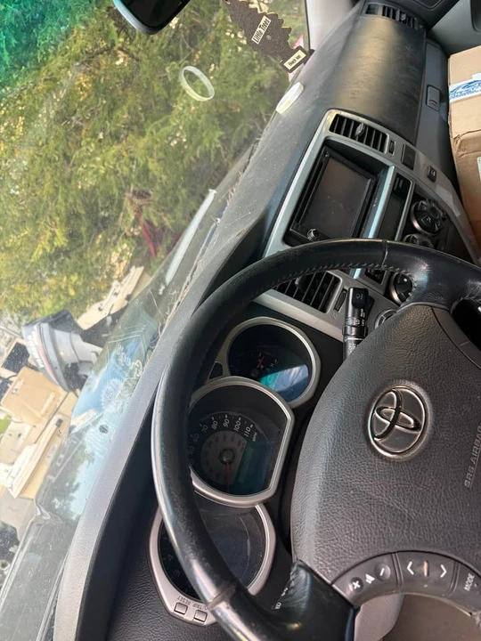 2005 Toyota 4Runner 4th Gen - Image 5 of 13