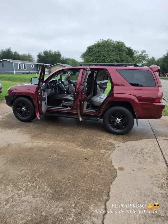 2005 Toyota 4Runner 4th Gen - Image 2 of 7