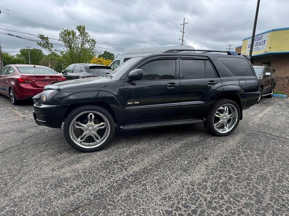 2005 Toyota 4Runner 4th Gen - Image 2 of 9