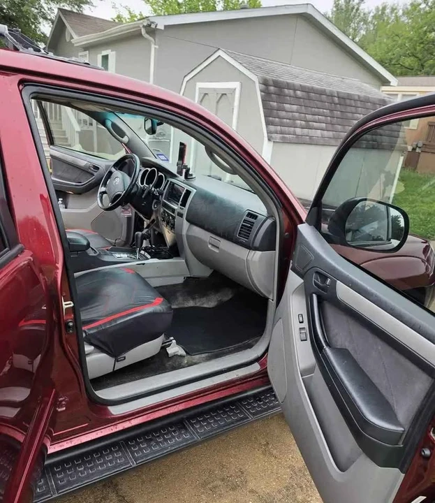 2005 Toyota 4Runner 4th Gen - Image 5 of 7
