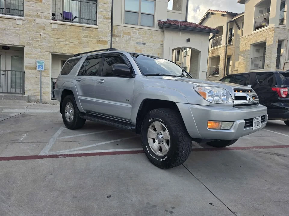 2005 Toyota 4Runner 4th Gen - Image 2 of 12