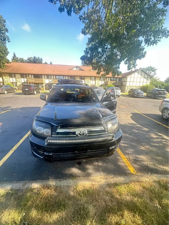 2005 Toyota 4Runner 4th Gen - Image 4 of 9