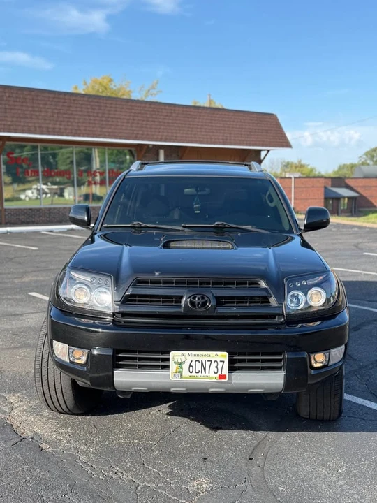 2005 Toyota 4Runner 4th Gen - Image 2 of 17