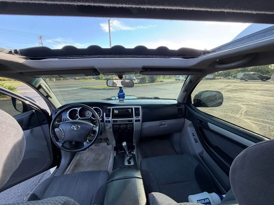 2005 Toyota 4Runner 4th Gen - Image 16 of 17