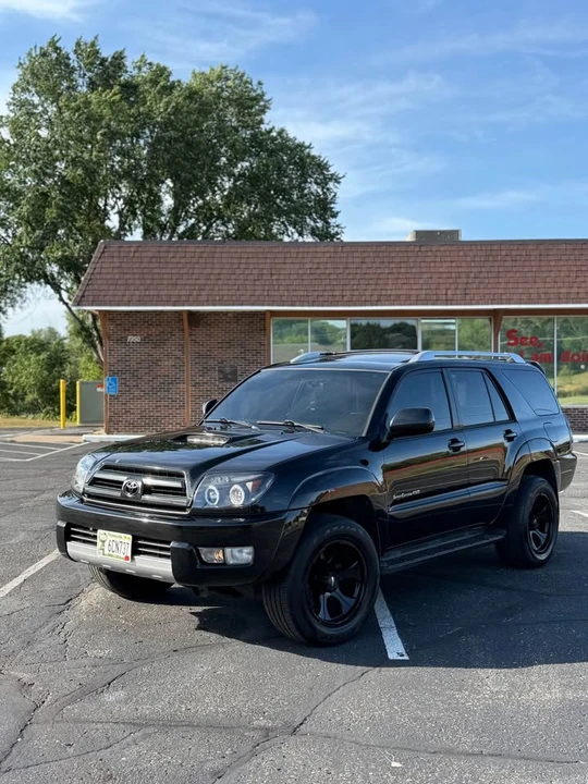 2005 Toyota 4Runner 4th Gen - Image 3 of 17
