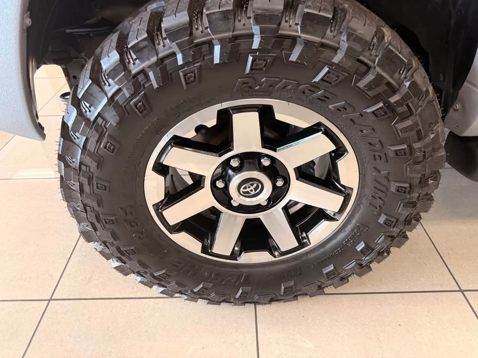 2005 Toyota 4Runner 4th Gen - Image 7 of 18