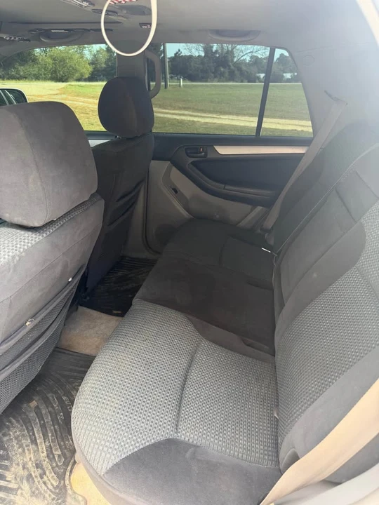 2005 Toyota 4Runner 4th Gen - Image 4 of 10