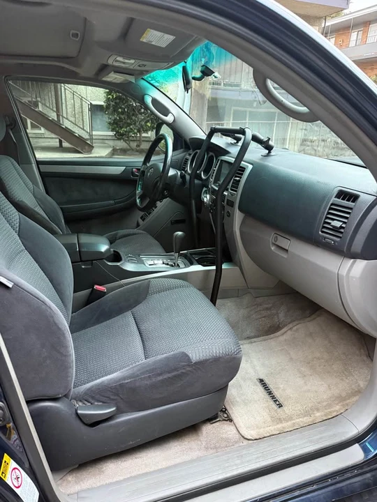 2005 Toyota 4Runner 4th Gen - Image 9 of 13