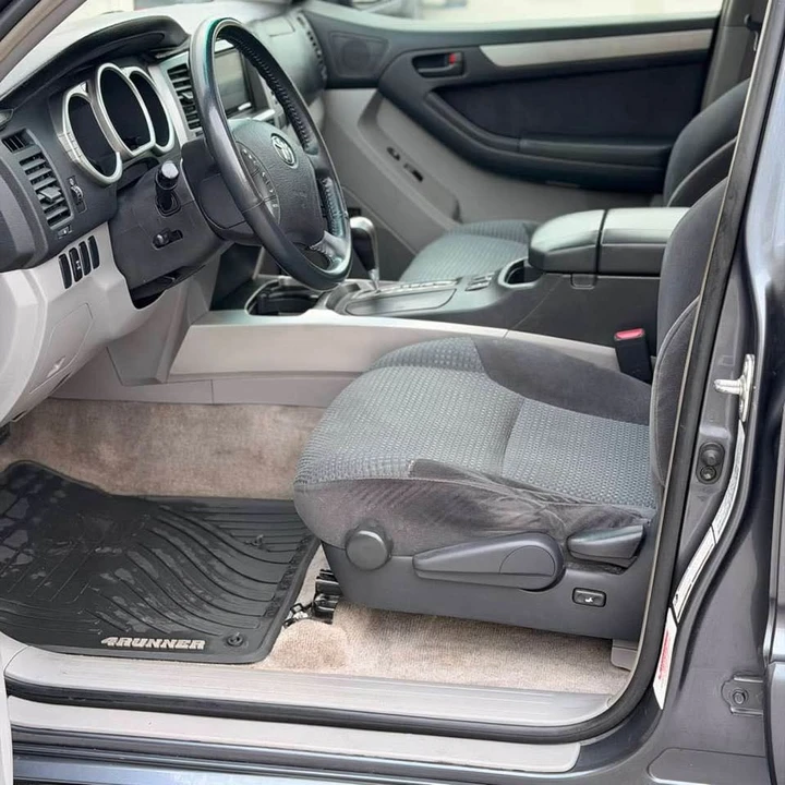 2005 Toyota 4Runner 4th Gen - Image 6 of 10