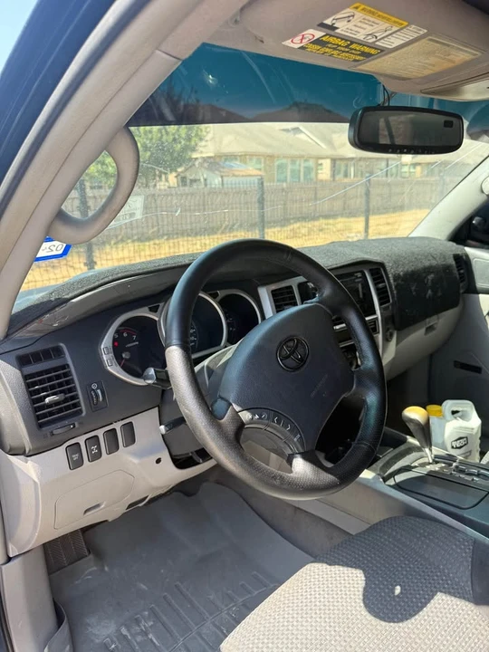 2005 Toyota 4Runner 4th Gen - Image 10 of 15