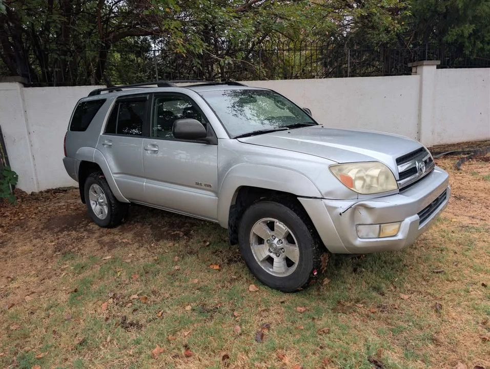 2005 Toyota 4Runner 4th Gen - Image 3 of 14
