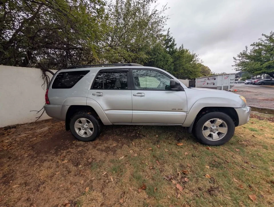 2005 Toyota 4Runner 4th Gen - Image 4 of 14