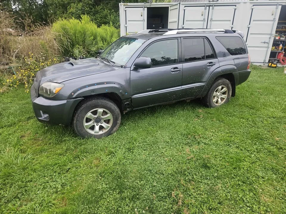 2005 Toyota 4Runner 4th Gen - Image 2 of 9