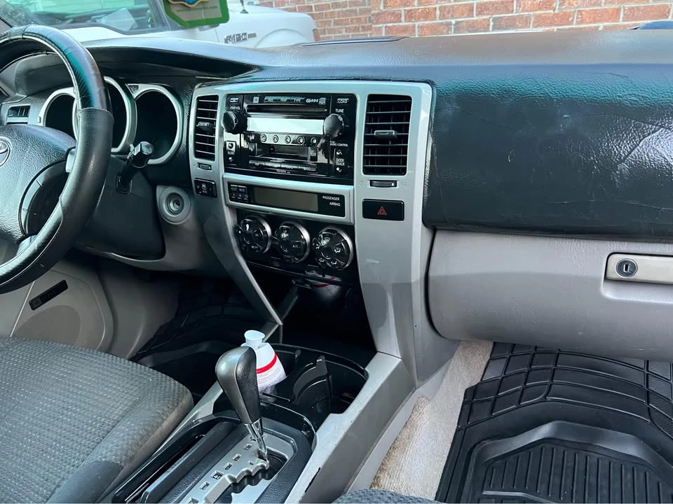 2005 Toyota 4Runner 4th Gen - Image 4 of 6