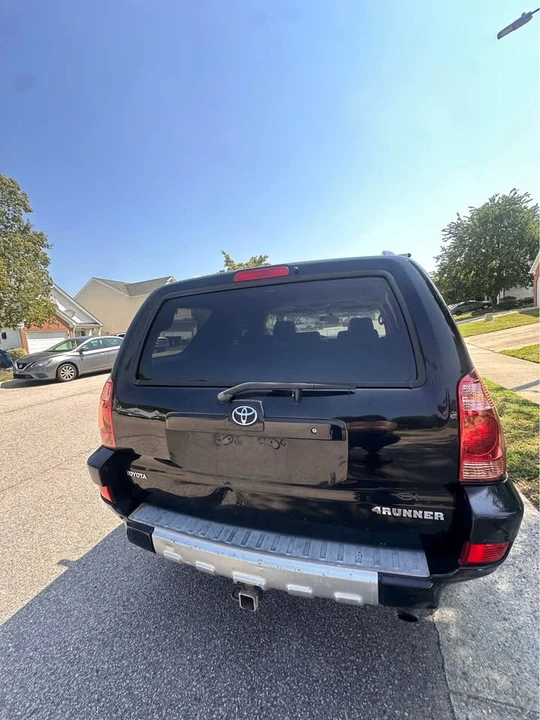 2005 Toyota 4Runner 4th Gen - Image 2 of 20