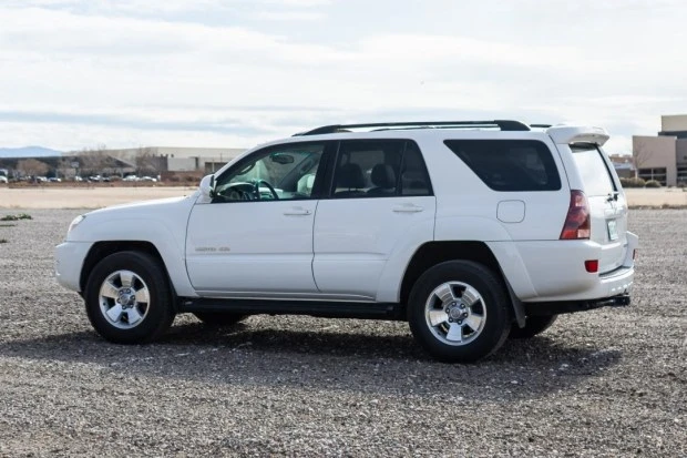 2005 Toyota 4Runner 4th Gen - Image 3 of 8