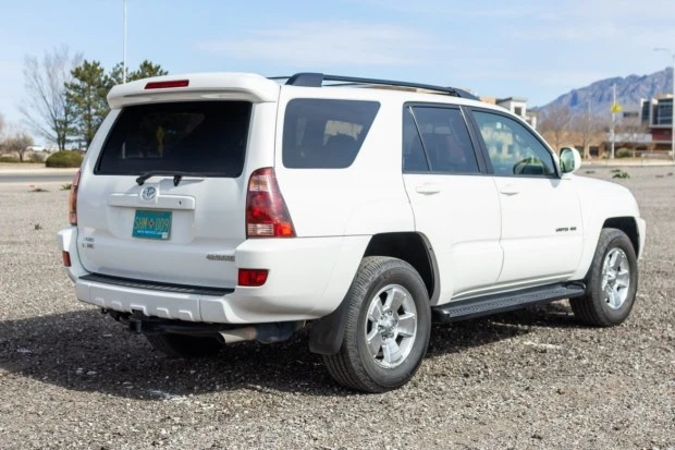 2005 Toyota 4Runner 4th Gen - Image 2 of 8
