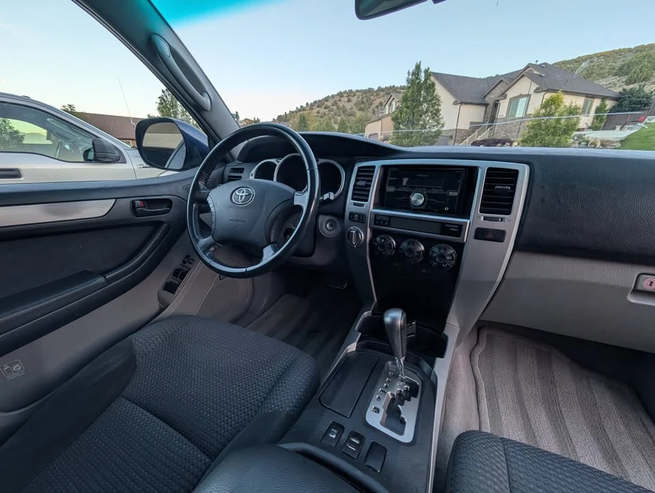 2005 Toyota 4Runner 4th Gen - Image 11 of 20