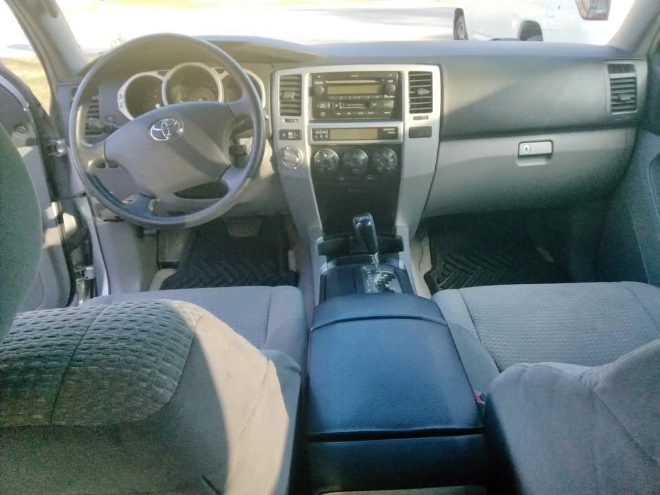 2005 Toyota 4Runner 4th Gen - Image 4 of 13