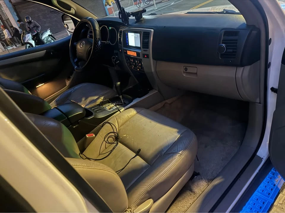 2005 Toyota 4Runner 4th Gen - Image 5 of 8