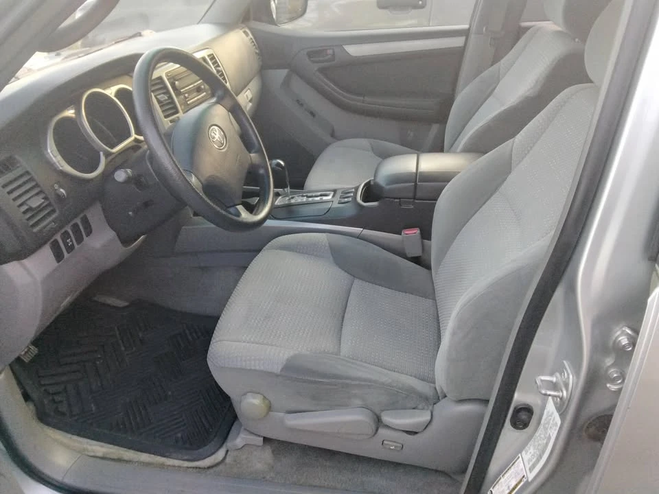 2005 Toyota 4Runner 4th Gen - Image 10 of 13
