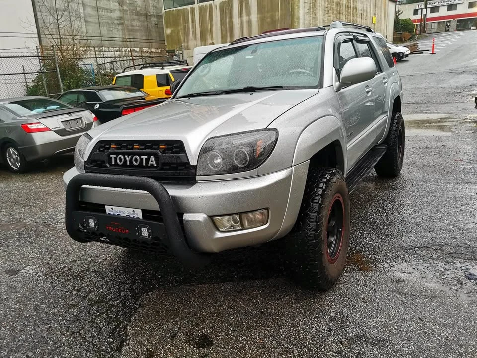 2005 Toyota 4Runner 4th Gen - Image 2 of 10