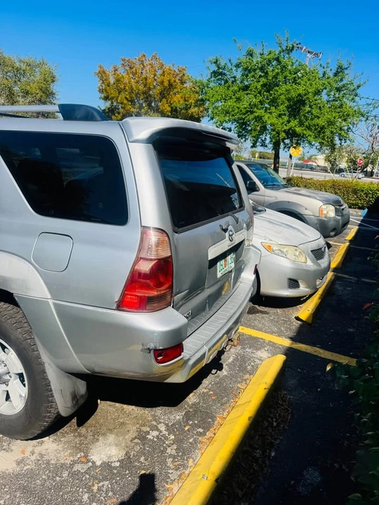 2005 Toyota 4Runner 4th Gen - Image 3 of 9