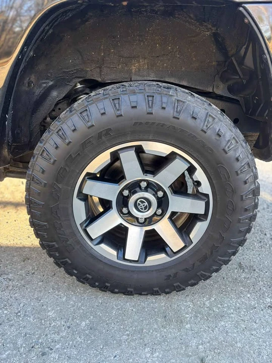 2005 Toyota 4Runner 4th Gen - Image 7 of 18