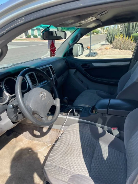 2005 Toyota 4Runner - Image 11 of 15