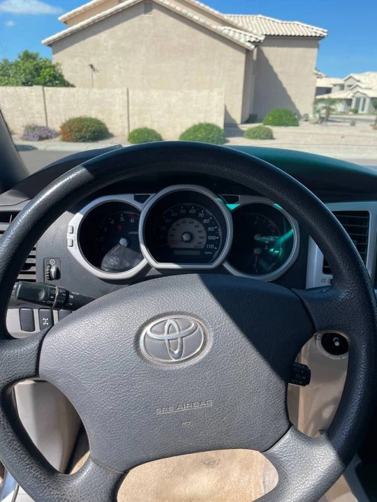 2005 Toyota 4Runner - Image 12 of 15