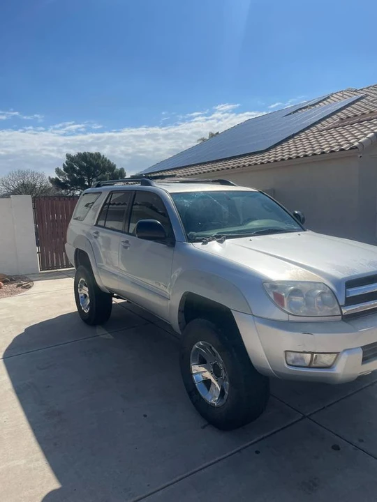 2005 Toyota 4Runner - Image 7 of 15