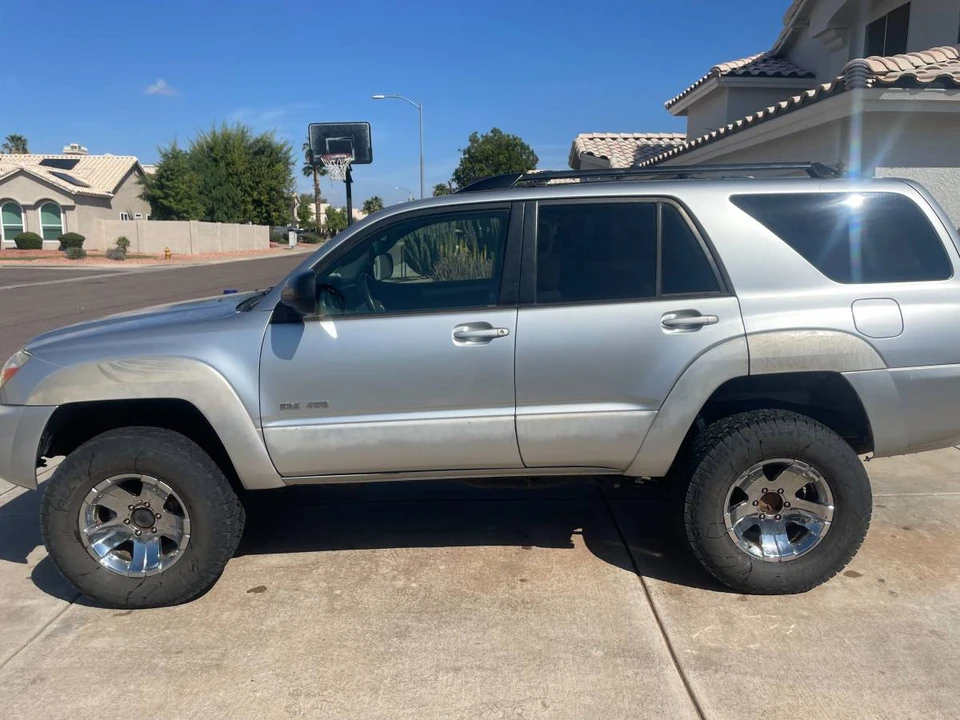2005 Toyota 4Runner - Image 4 of 15
