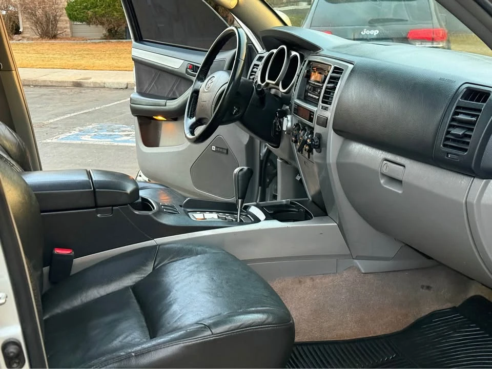 2005 Toyota 4Runner 4th Gen - Image 17 of 19