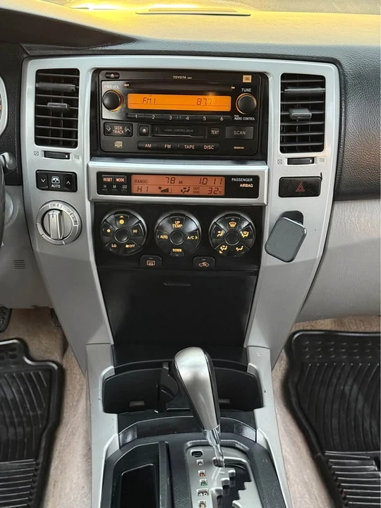2005 Toyota 4Runner 4th Gen - Image 16 of 19